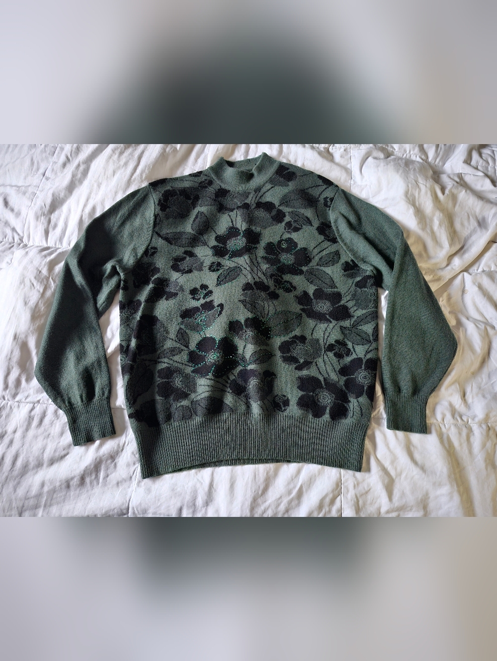 100% CASHMERE Erdos Floral Sparkle Crewneck Sweater